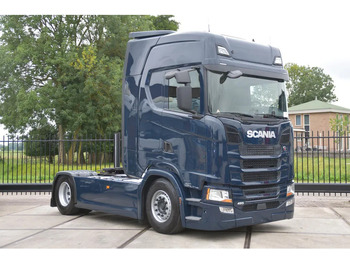 Xe đầu kéo SCANIA S 450