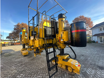 Máy trải bê tông xi măng GOMACO