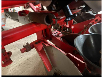 Máy gặt Grimme FA / FDS: hình 4 Máy gặt Grimme FA / FDS: hình 4