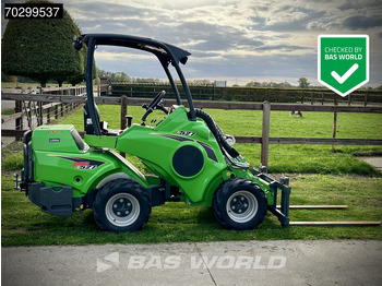 Máy xúc lật bánh lốp AVANT