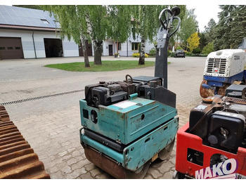 Máy lăn BOMAG
