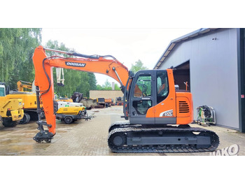 Máy xúc bánh xích DOOSAN DX140LCR-5