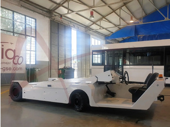 Xe đầu kéo máy bay LEKTRO