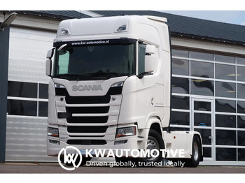 Xe đầu kéo SCANIA S 450