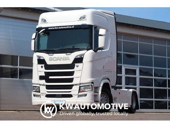 Xe đầu kéo SCANIA S 450