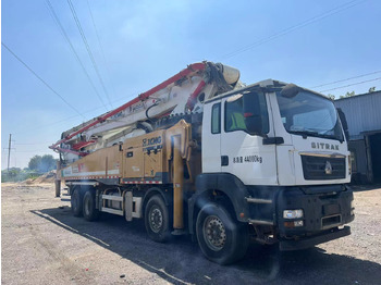 Xe bơm bê tông XCMG Official Concrete Machinery Second Hand HB62V 62m Used Mobile Concrete Pump for Sale: hình 2
