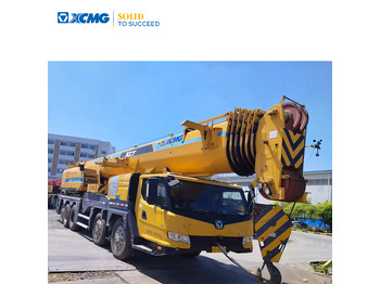 Cẩu bánh lốp XCMG XCT110