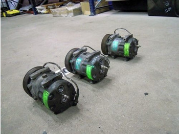 Lốc điều hòa DAF XF 105