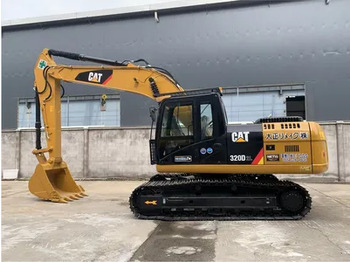 Máy xúc bánh xích CATERPILLAR 320D2