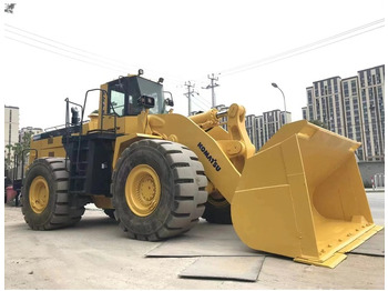 Máy xúc lật bánh lốp KOMATSU WA600