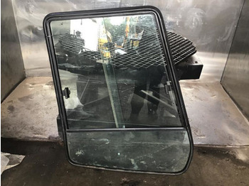 Cửa sổ và phụ tùng LIEBHERR