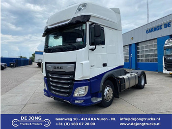 Xe đầu kéo DAF XF 106 480