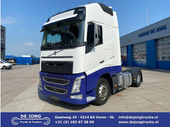 Xe đầu kéo VOLVO FH13 500