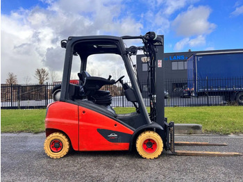 Xe nâng gas LINDE H20
