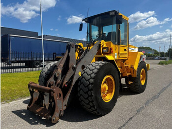 Máy xúc lật bánh lốp Volvo L70C: hình 3