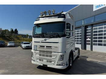 Xe đầu kéo VOLVO FH 460