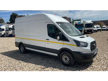 Xe van chở hàng FORD Transit