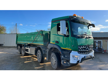 Xe ben MERCEDES-BENZ Arocs 3240