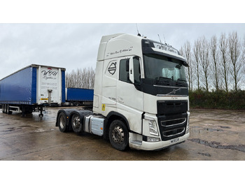Xe đầu kéo VOLVO FH 500