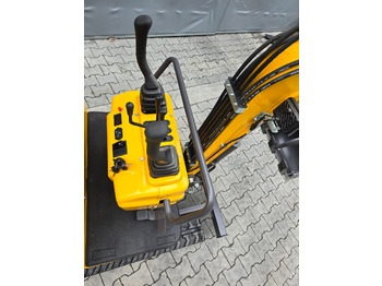 Máy xúc mini mới Berger Kraus BK900A Minikoparka Berger Kraus: hình 2
