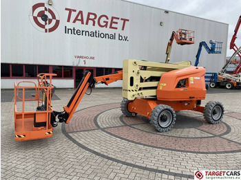 Xe nâng người nhiều khớp nối JLG