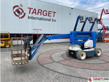 Xe nâng người nhiều khớp nối NIFTYLIFT