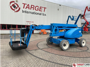 Xe nâng người nhiều khớp nối NIFTYLIFT