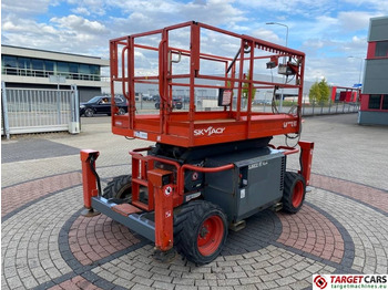 Máy nâng người hình kéo SkyJack SJ6832RT Diesel 4x4 Scissor 6832 Work Lift 1180cm: hình 3 Máy nâng người hình kéo SkyJack SJ6832RT Diesel 4x4 Scissor 6832 Work Lift 1180cm: hình 3