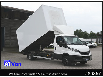 Xe tải nhỏ thùng kín IVECO Daily