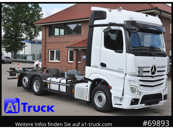 Xe chở container/ Xe tải hoán đổi thân MERCEDES-BENZ