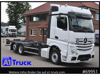 Xe chở container/ Xe tải hoán đổi thân MERCEDES-BENZ