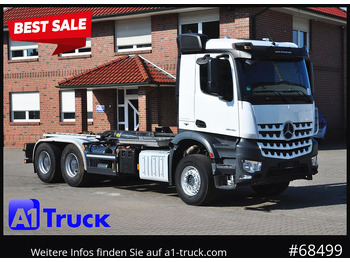 Xe tải nâng móc MERCEDES-BENZ Arocs 2645