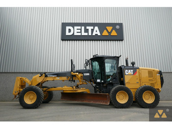 Máy san CATERPILLAR 120