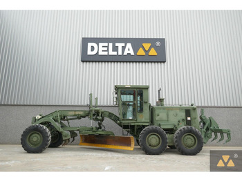 Máy san CATERPILLAR