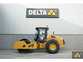 Máy lăn CATERPILLAR