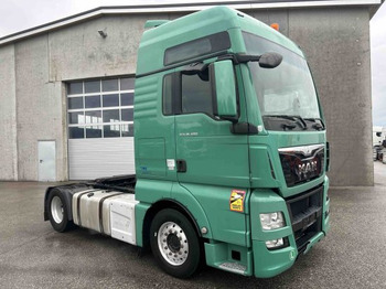 Xe đầu kéo MAN TGX 18.480