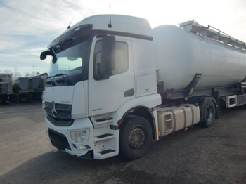Xe đầu kéo MERCEDES-BENZ Actros 1840