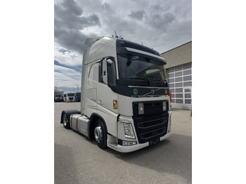 Xe đầu kéo VOLVO FH 500