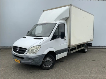 Xe tải nhỏ thùng kín MERCEDES-BENZ Sprinter 513