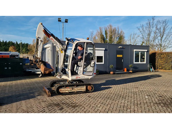 Máy xúc mini WACKER NEUSON 2404RD kan op een (berg)helling draaien: hình 2