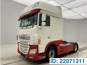 Xe đầu kéo DAF XF 105 530