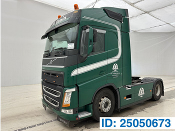 Xe đầu kéo VOLVO FH 500