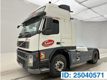 Xe đầu kéo VOLVO FM 450