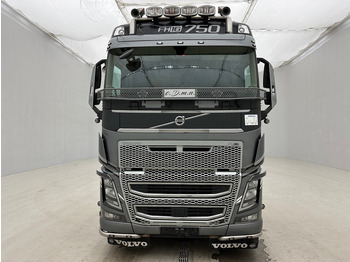 Xe tải khung gầm Volvo FH 750 - 6x4: hình 2