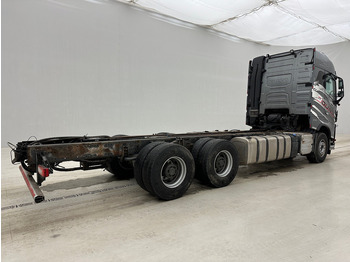 Xe tải khung gầm Volvo FH 750 - 6x4: hình 3