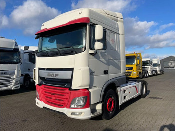 Xe đầu kéo DAF XF 460