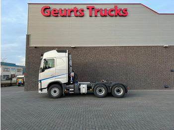 Xe đầu kéo VOLVO FH 460