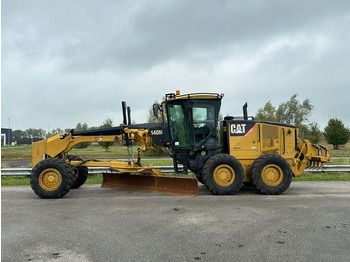 Máy san CATERPILLAR 140M