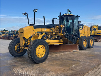 Máy san CATERPILLAR 140M
