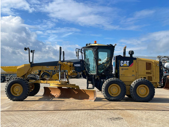 Máy san CATERPILLAR 140M